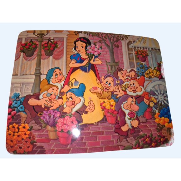 Vintage 1979 Disney Snow White & Seven Dwarfs Postcard Disneyland Collectible 7" - Picture 5 of 6